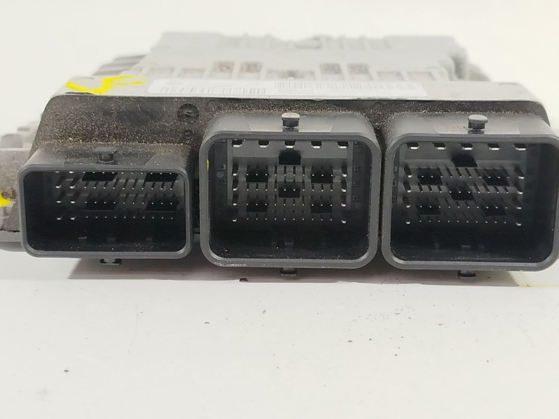 Recambio de centralita motor uce para peugeot 5008 premium referencia OEM IAM 9677243580 S180123006 9666681180