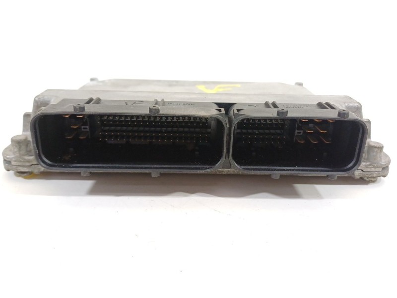 Recambio de centralita motor uce para audi a3 (8p) 1.6 ambiente referencia OEM IAM 06A906033DS  5WP40240