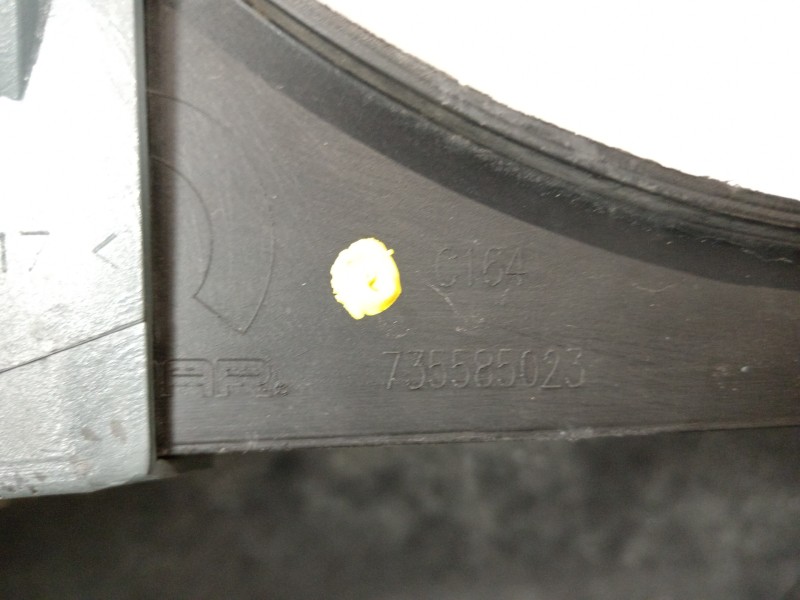 Recambio de paragolpes trasero para jeep renegade deserthawk 4wd referencia OEM IAM 735585023  