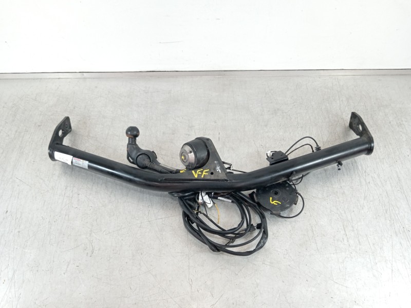 Recambio de enganche remolque para renault talisman business referencia OEM IAM 8201535051 55R012617 