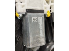 Recambio de elevalunas delantero derecho para mercedes-benz clase b (w247) 247 referencia OEM IAM A0009065706 A1775409410 A24782 2