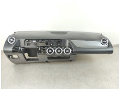 Recambio de salpicadero para mercedes-benz clase b (w247) 247 referencia OEM IAM 24768033009051 A2478607302 