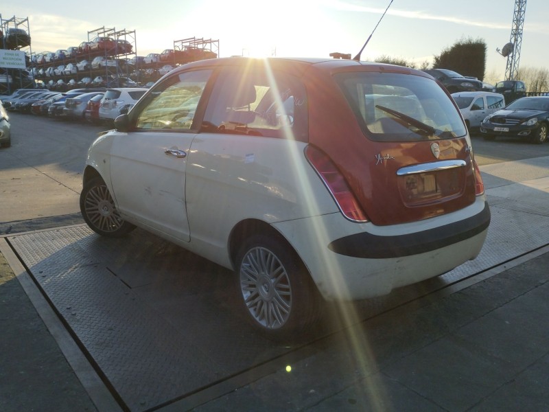lancia ypsilon (101) del año 2006 lancia ypsilon (101) del año 2006