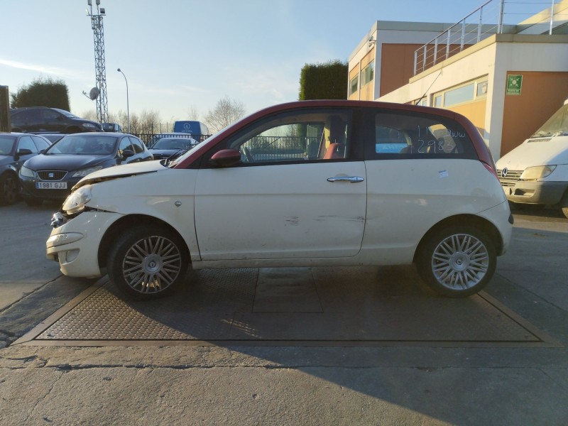 lancia ypsilon (101) del año 2006 lancia ypsilon (101) del año 2006
