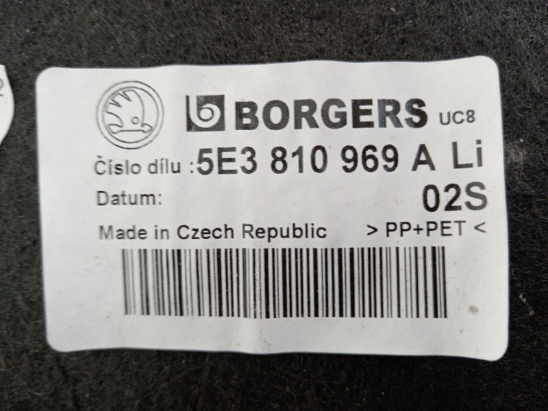 Recambio de paso rueda para skoda octavia combi (5e5) ambition referencia OEM IAM 5E3810969A  