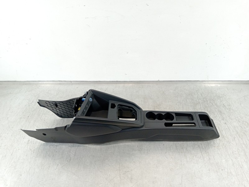 Recambio de consola central para audi a1 sportback (gba) 25 tfsi básico referencia OEM IAM 82B863243  