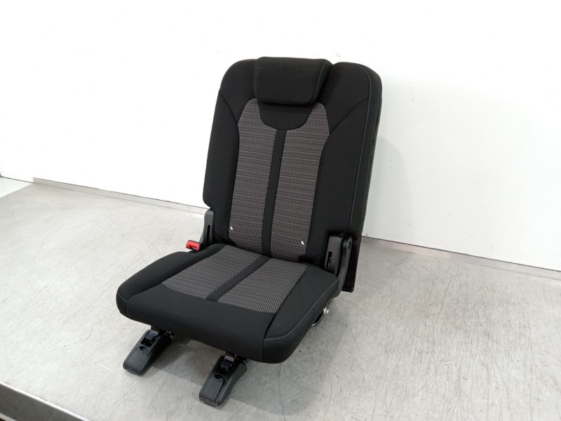 Recambio de asientos tercera fila para kia sorento hev 2023 1.6 tci-gdi referencia OEM IAM   