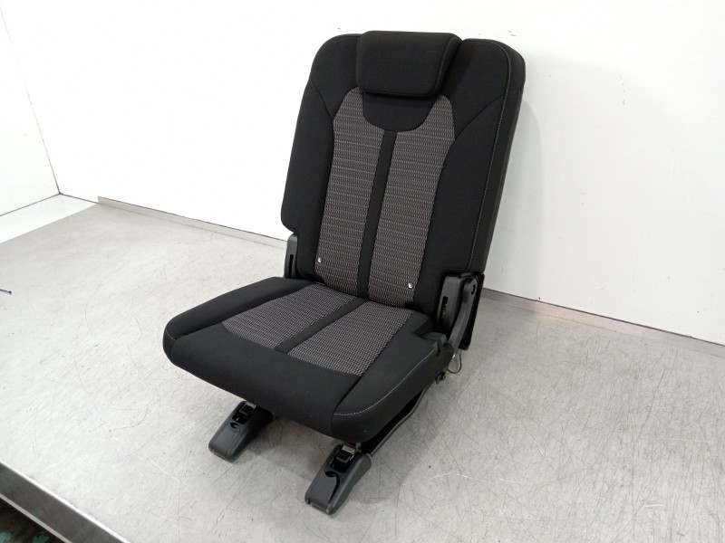Recambio de asientos tercera fila para kia sorento hev 2023 1.6 tci-gdi referencia OEM IAM   