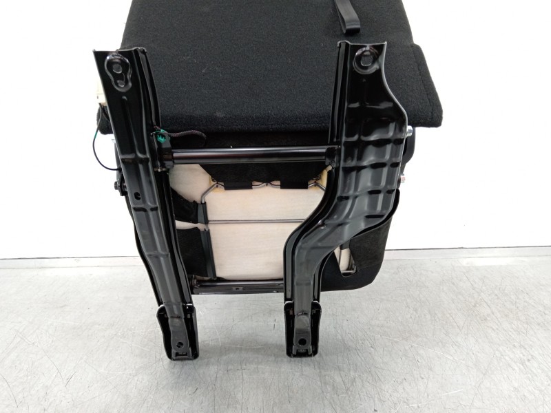 Recambio de asientos tercera fila para kia sorento hev 2023 1.6 tci-gdi referencia OEM IAM   