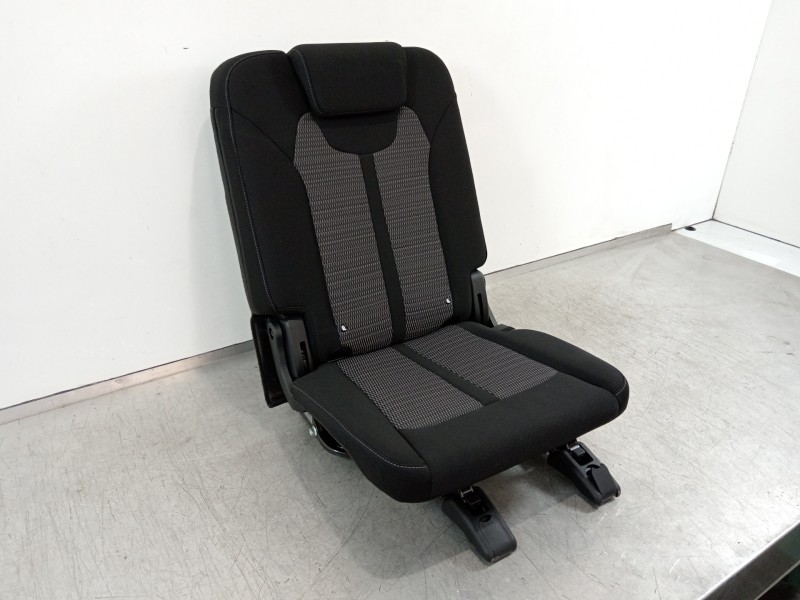 Recambio de asientos tercera fila para kia sorento hev 2023 1.6 tci-gdi referencia OEM IAM   