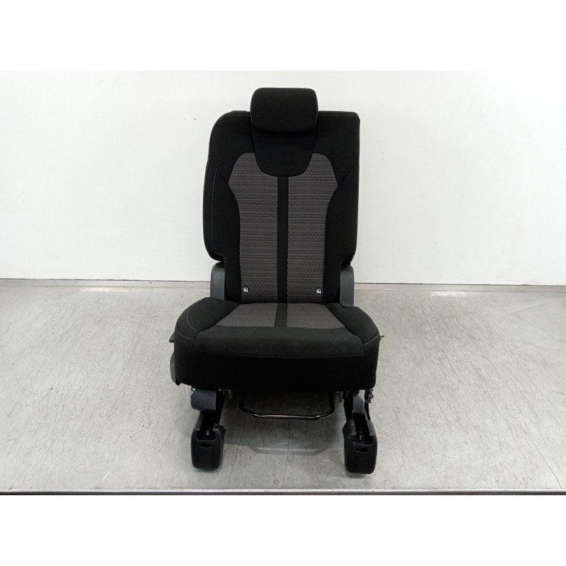 Recambio de asientos trasero derecho para kia sorento hev 2023 1.6 tci-gdi referencia OEM IAM   