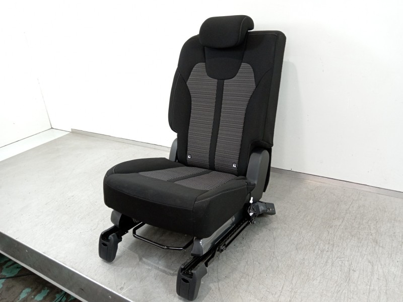 Recambio de asientos trasero derecho para kia sorento hev 2023 1.6 tci-gdi referencia OEM IAM   