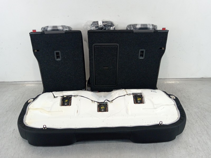 Recambio de juego asientos completo para skoda octavia combi (5e5) ambition referencia OEM IAM 5WA881106D 5WA881105D 5E3885375J