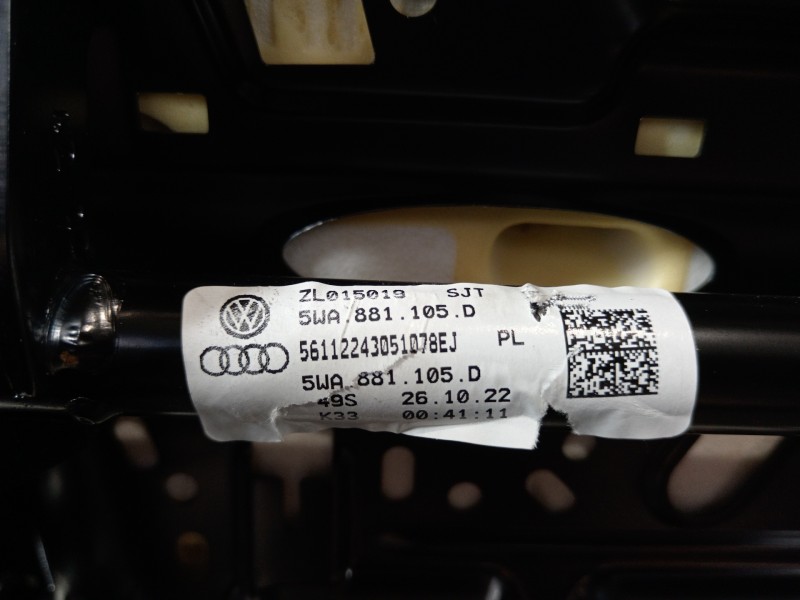 Recambio de juego asientos completo para skoda octavia combi (5e5) ambition referencia OEM IAM 5WA881106D 5WA881105D 5E3885375J