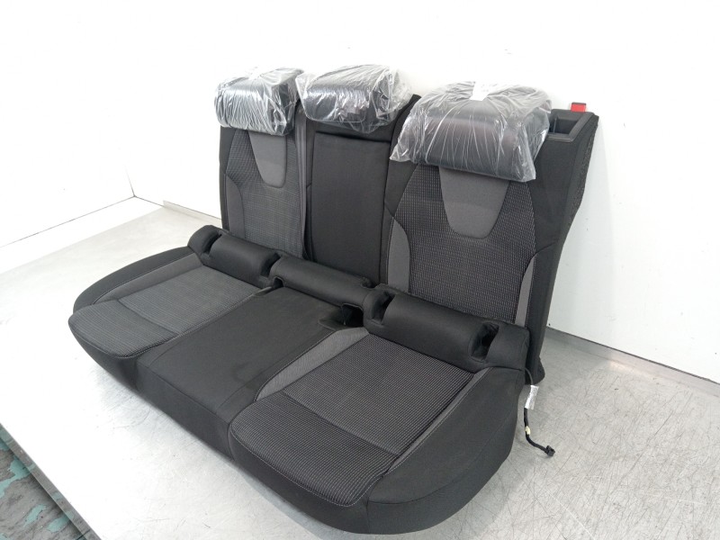 Recambio de juego asientos completo para skoda octavia combi (5e5) ambition referencia OEM IAM 5WA881106D 5WA881105D 5E3885375J