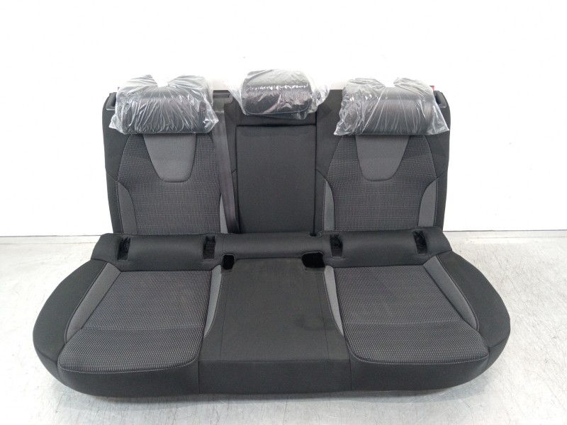 Recambio de juego asientos completo para skoda octavia combi (5e5) ambition referencia OEM IAM 5WA881106D 5WA881105D 5E3885375J