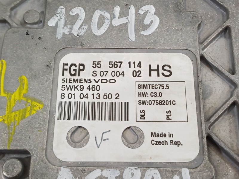 Recambio de centralita motor uce para opel astra h ber. cosmo referencia OEM IAM 55567114 8010413502 5WK9460