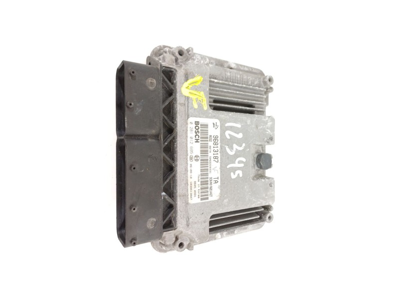 Recambio de centralita motor uce para chevrolet captiva 2.0 vcdi lt referencia OEM IAM 96813187 96814427 0281012695