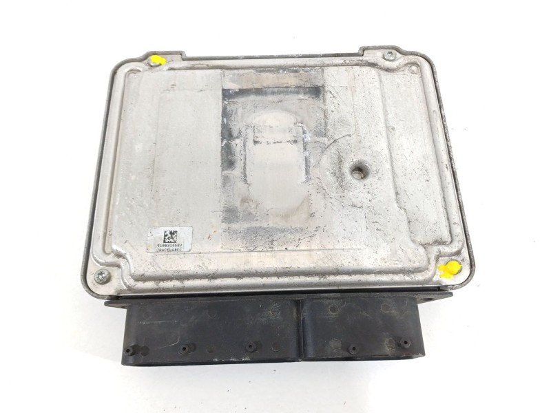 Recambio de centralita motor uce para chevrolet captiva 2.0 vcdi lt referencia OEM IAM 96813187 96814427 0281012695