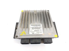 Recambio de centralita motor uce para dacia sandero ambiance referencia OEM IAM 8201002106  8201023847