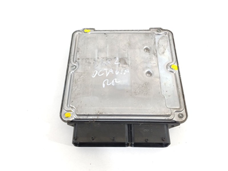 Recambio de centralita motor uce para skoda octavia berlina (1z3) trend referencia OEM IAM 03G906016DJ  0281011883