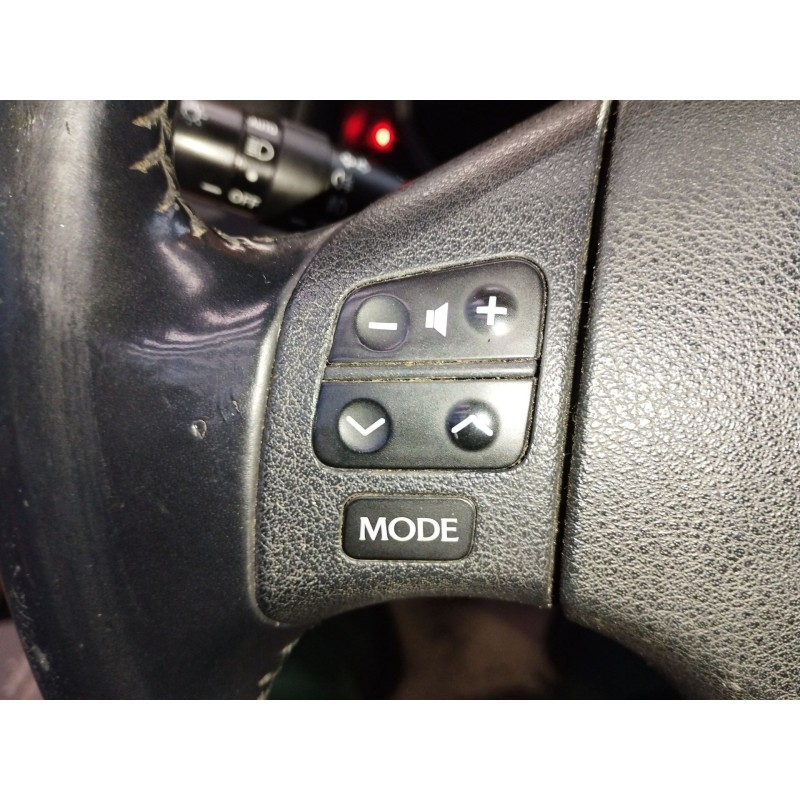 Recambio de mando volante para lexus is200 (gxe10) 2.0 luxury referencia OEM IAM   