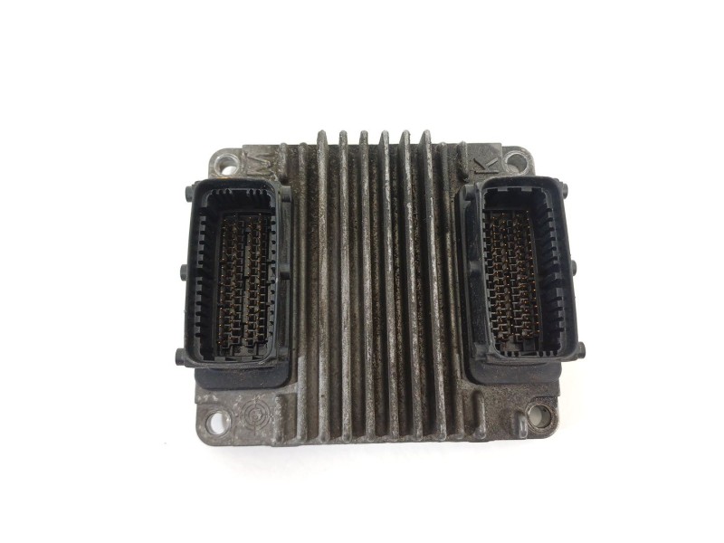 Recambio de centralita motor uce para opel meriva enjoy referencia OEM IAM 8973258947  12249828