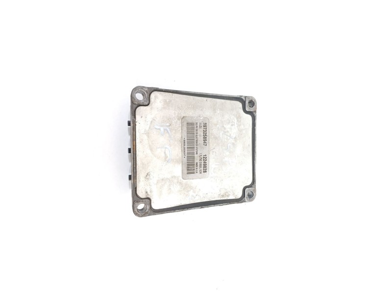 Recambio de centralita motor uce para opel meriva enjoy referencia OEM IAM 8973258947  12249828