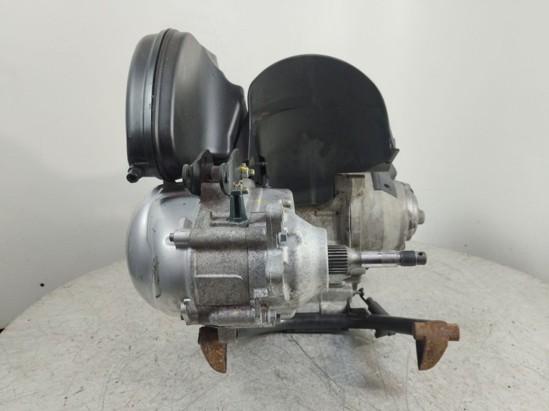 Recambio de motor completo para piaggio (vespa) xevo referencia OEM IAM M368M  