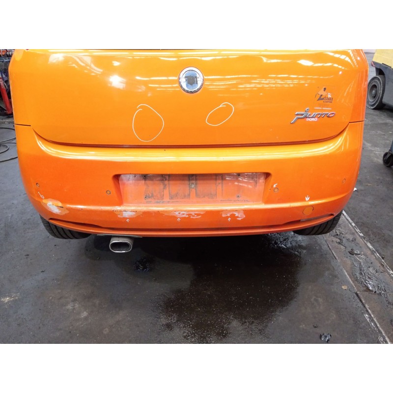 Recambio de paragolpes trasero para fiat grande punto (199) 1.9 8v multijet sport referencia OEM IAM   