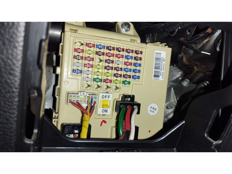 Recambio de caja reles / fusibles para kia carens ( ) basic referencia OEM IAM 91950A510  