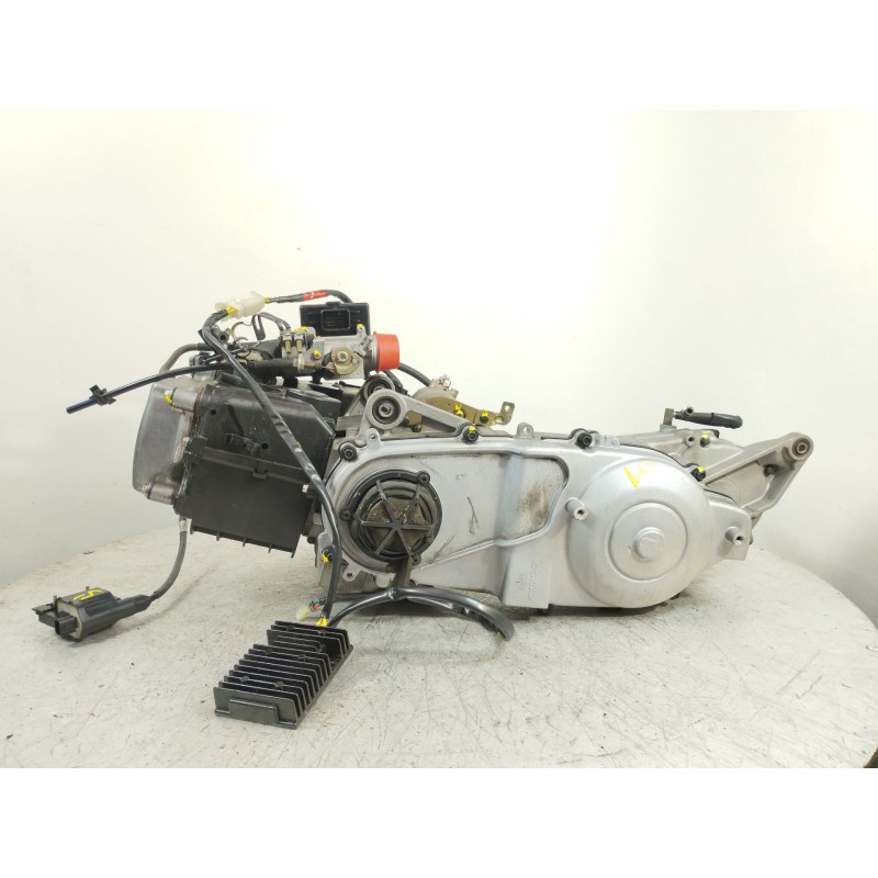 Recambio de motor completo para kymco people 50/125/250/300 people 125 gti 4t referencia OEM IAM TF25  