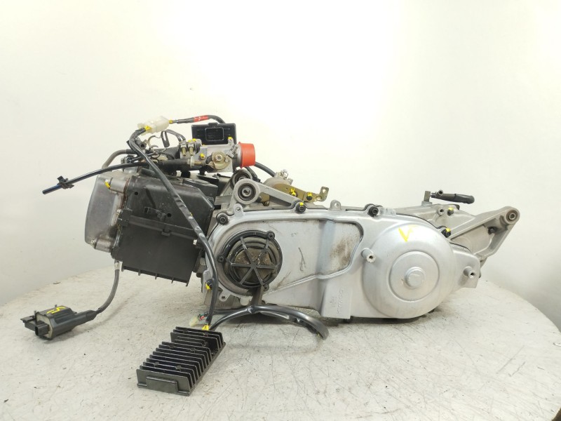 Recambio de motor completo para kymco people 50/125/250/300 people 125 gti 4t referencia OEM IAM TF25  