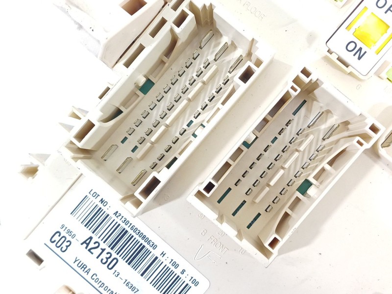 Recambio de caja reles / fusibles para kia ceed (cd) 1.0 t-gdi referencia OEM IAM 91950A2130  