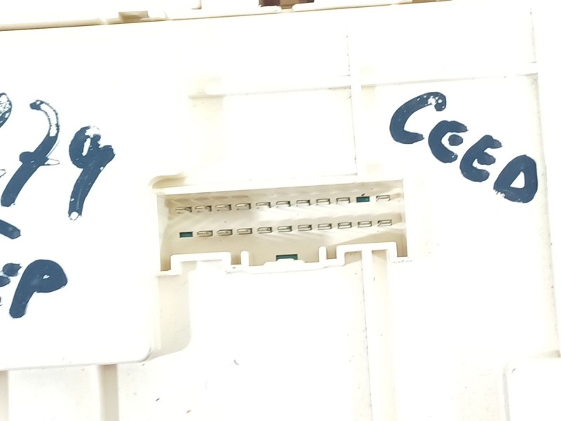 Recambio de caja reles / fusibles para kia ceed (cd) 1.0 t-gdi referencia OEM IAM 91950A2130  