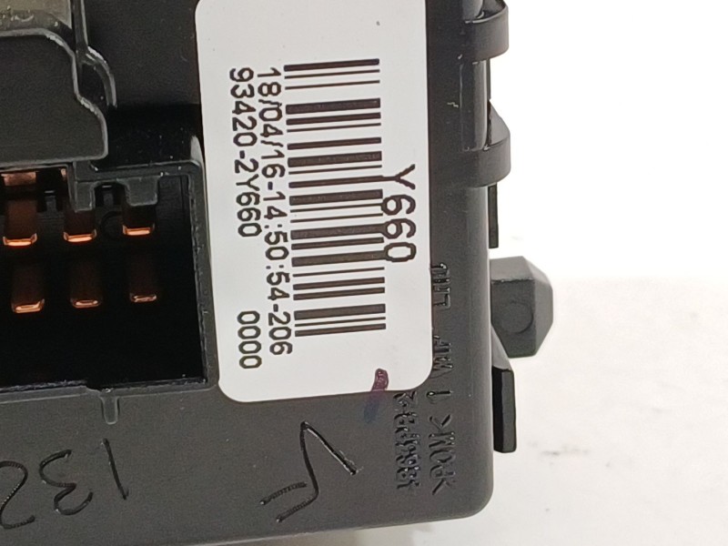 Recambio de mando limpia para kia ceed (cd) 1.0 t-gdi referencia OEM IAM 934202Y660  