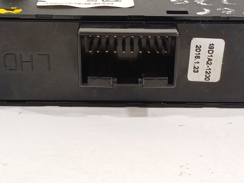 Recambio de mando multifuncion para kia ceed (cd) 1.0 t-gdi referencia OEM IAM 93700A2020  