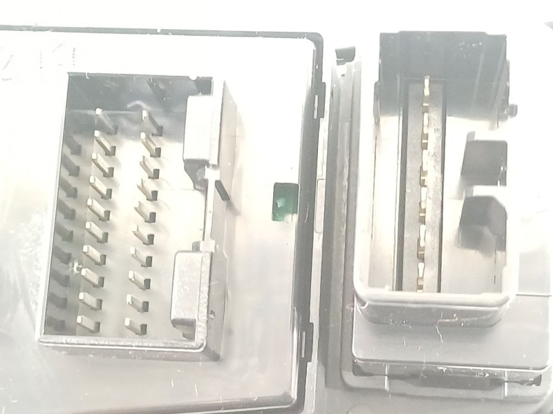 Recambio de mando multifuncion para kia ceed (cd) 1.0 t-gdi referencia OEM IAM 49D10J1000  93300A2110WK