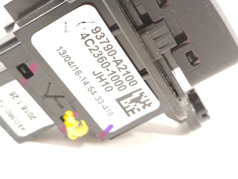 Recambio de warning para kia ceed (cd) 1.0 t-gdi referencia OEM IAM 93790A2100  