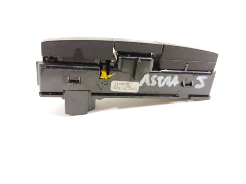 Recambio de warning para opel astra j lim. enjoy referencia OEM IAM 13285122  