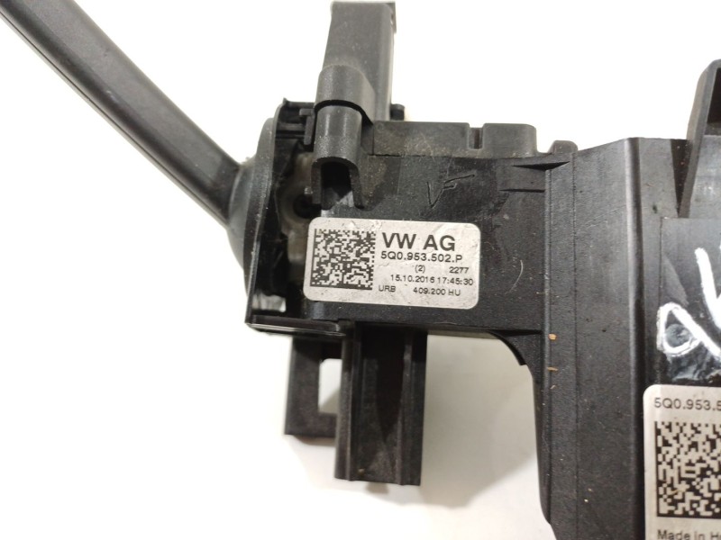 Recambio de mando intermitentes para skoda octavia combi (5e5) 2.0 tdi referencia OEM IAM 5Q0953521T  5Q0953502P