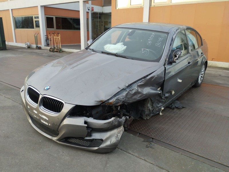 bmw serie 3 berlina (e90) del año 2009