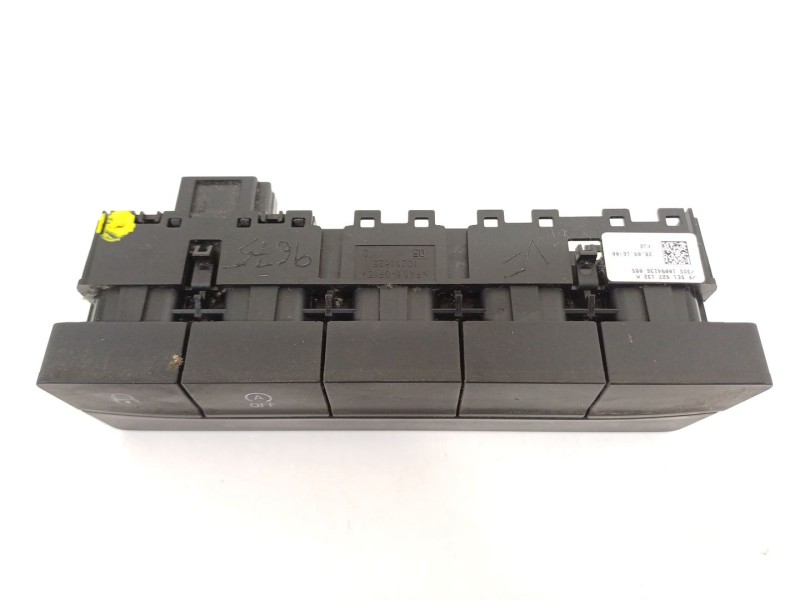 Recambio de mando multifuncion para skoda octavia combi (5e5) 2.0 tdi referencia OEM IAM 5E1927132M  