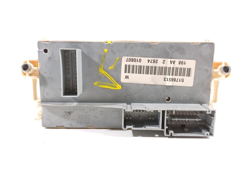 Recambio de caja reles / fusibles para fiat bravo ii (198_) 1.9 d multijet (198axb1a) referencia OEM IAM 51761160  