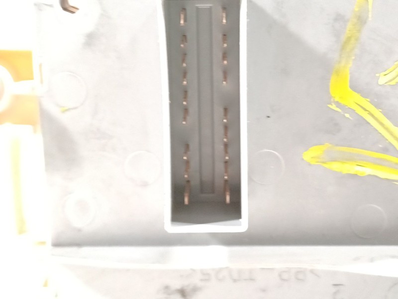 Recambio de caja reles / fusibles para fiat bravo ii (198_) 1.9 d multijet (198axb1a) referencia OEM IAM 51761160  