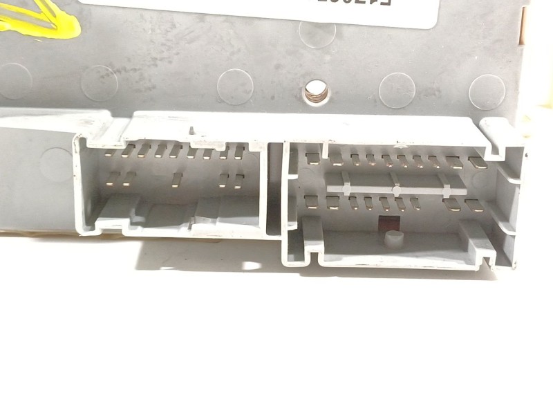 Recambio de caja reles / fusibles para fiat bravo ii (198_) 1.9 d multijet (198axb1a) referencia OEM IAM 51761160  