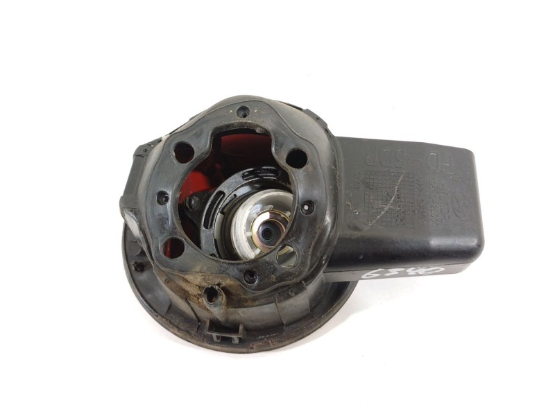 Recambio de tapa exterior combustible para hyundai i30 classic referencia OEM IAM 695132L000  