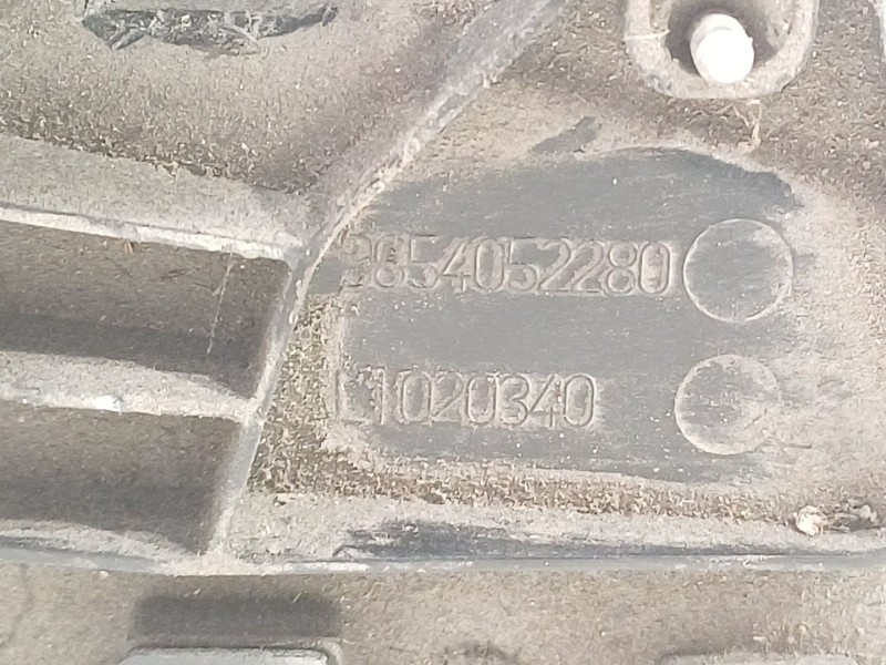 Recambio de tapa exterior combustible para citroën c4 grand picasso exclusive referencia OEM IAM 1517E4  9660019180