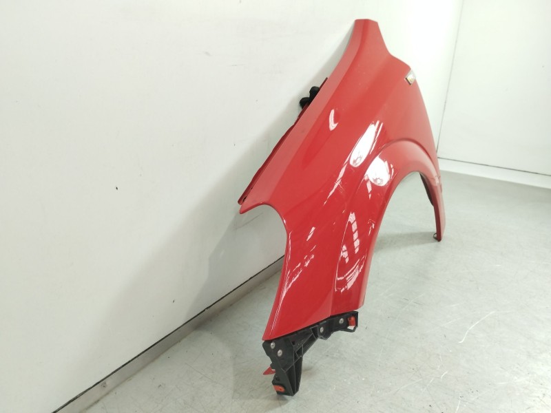 Recambio de aleta delantera izquierda para opel astra gtc cosmo referencia OEM IAM   