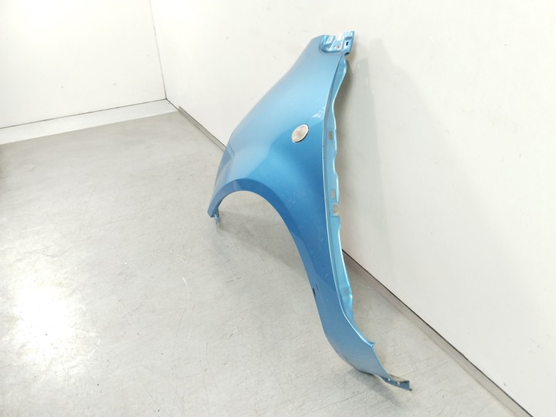 Recambio de aleta delantera izquierda para suzuki splash a5b gls referencia OEM IAM 5771051K  